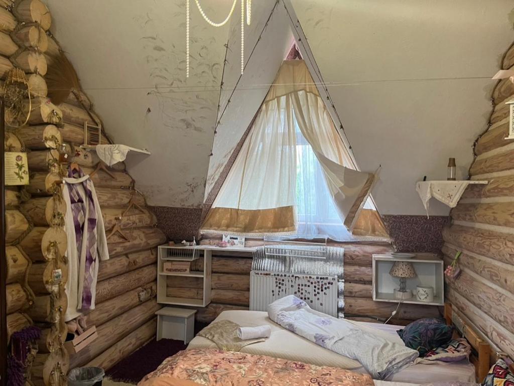 Hotel Piatkovskiy Pilipets Eksteriør bilde