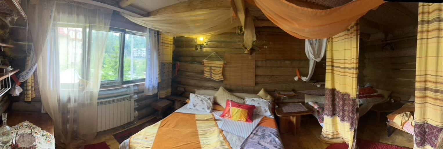 Hotel Piatkovskiy Pilipets Eksteriør bilde