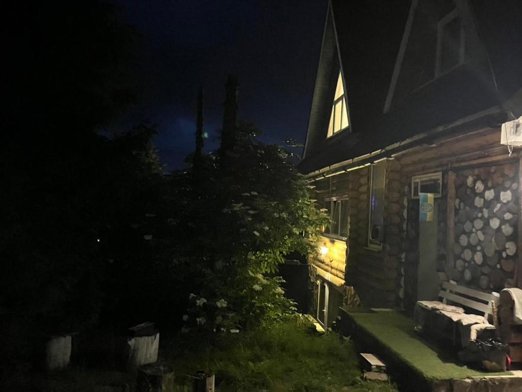 Hotel Piatkovskiy Pilipets Eksteriør bilde