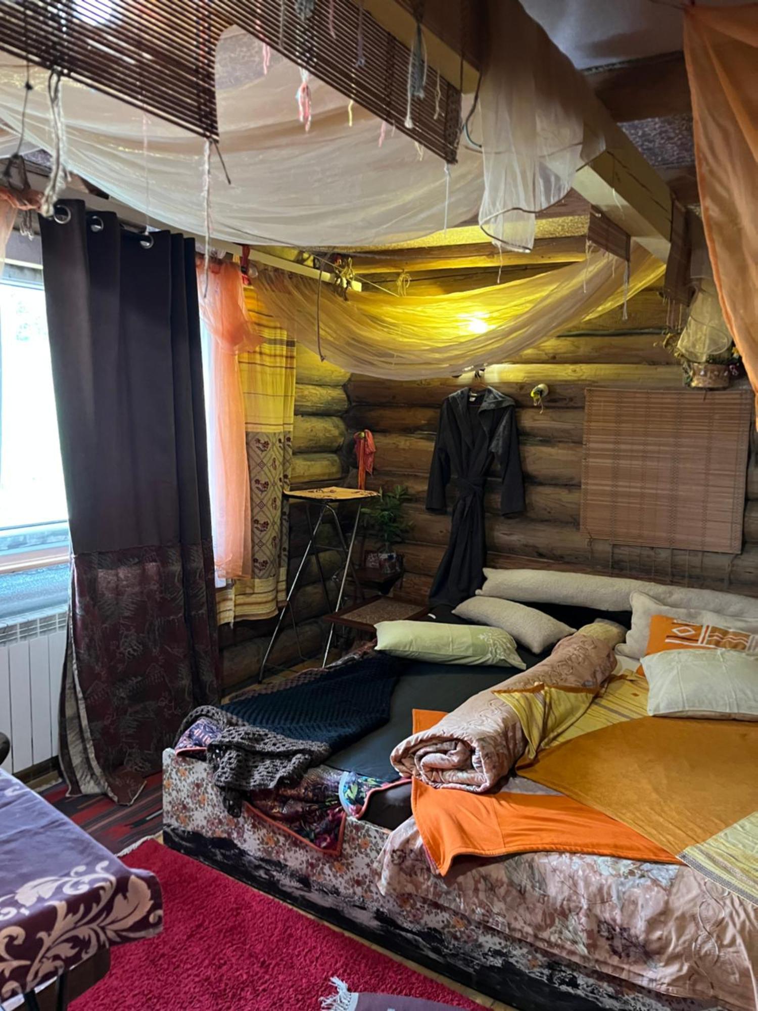 Hotel Piatkovskiy Pilipets Eksteriør bilde